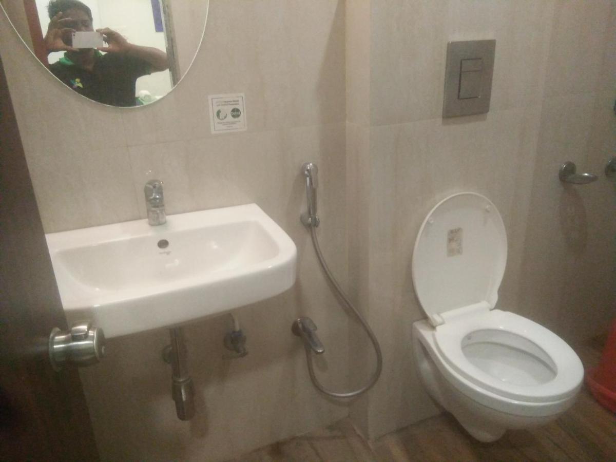 Restr Inn Ναγκπούρ Εξωτερικό φωτογραφία
